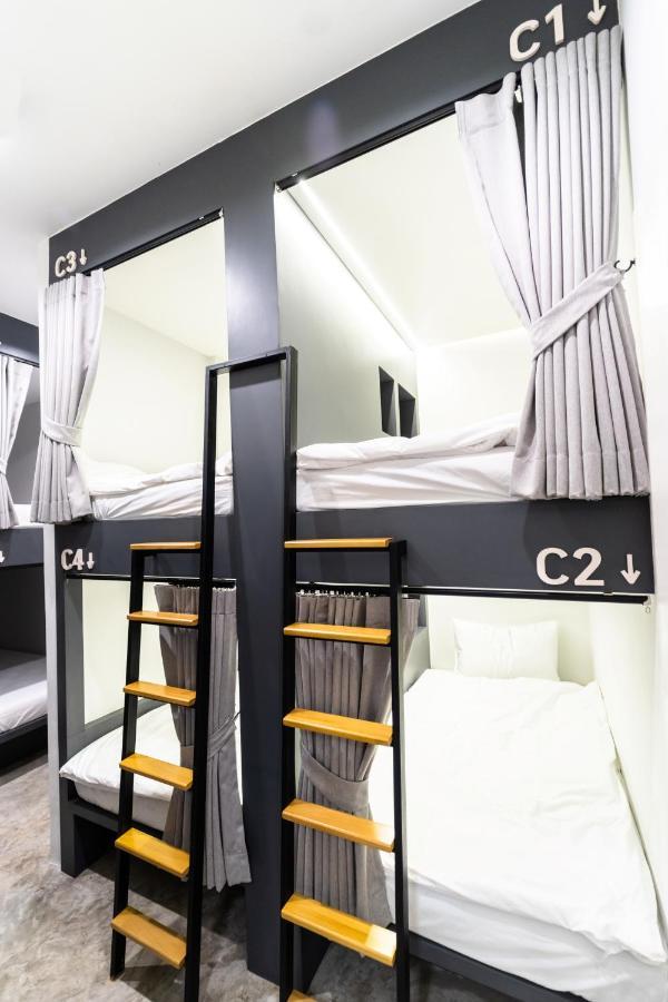 Pier 808 Hostel Bangkok Esterno foto